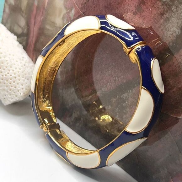 Blue White Enamel Gold Hinged Bangle Kenneth Jay Lane - Picture 5 of 14